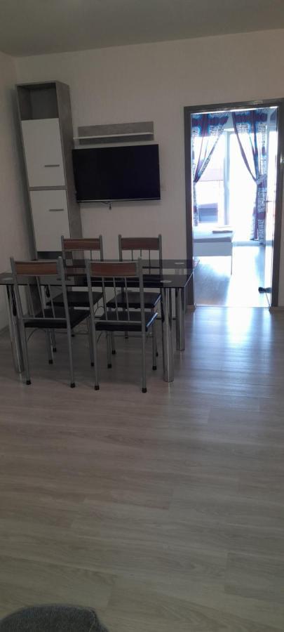 Apartments Flora Crikvenica Εξωτερικό φωτογραφία
