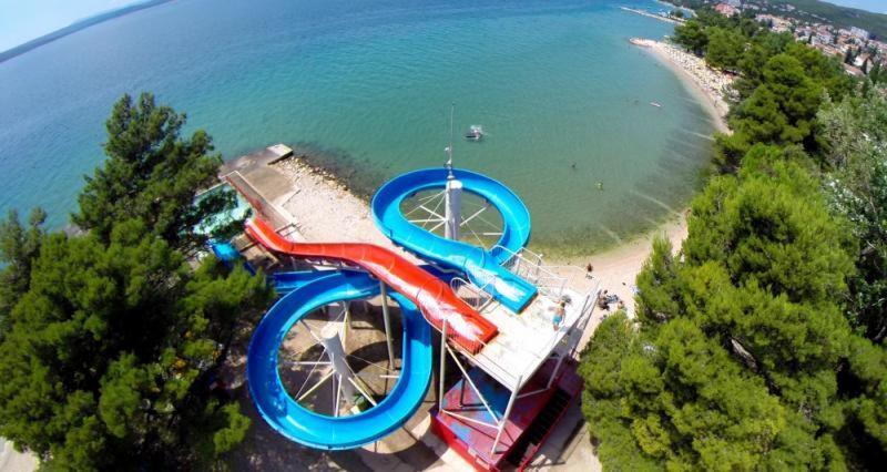 Apartments Flora Crikvenica Εξωτερικό φωτογραφία